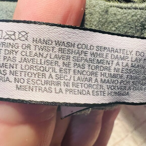 Victoria's Secret Uplift Semi/Demi Army Green/Black Mesh Size 38 DD Bra-Ajustabl - Picture 15 of 15